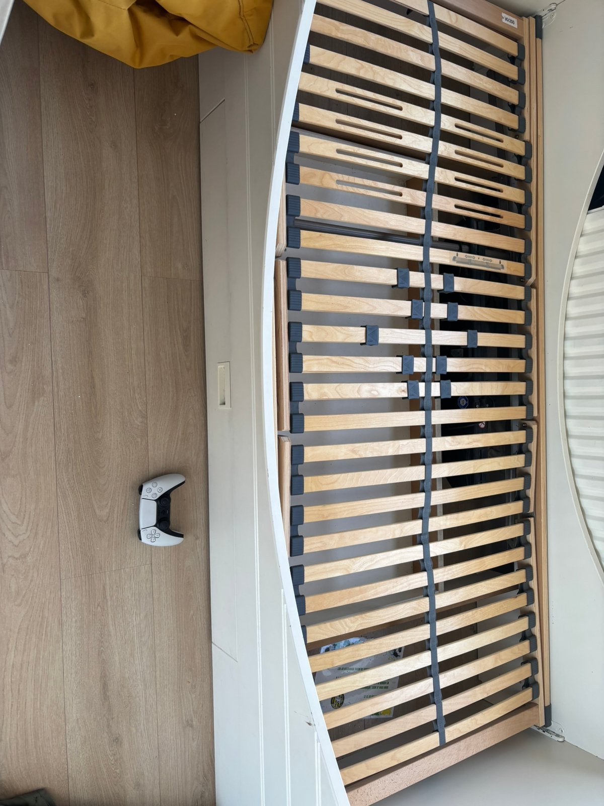 Eenpersoonsbed 90x200 met elektrische lattenbodem, Ophalen, Gebruikt, 90 cm, Eenpersoons