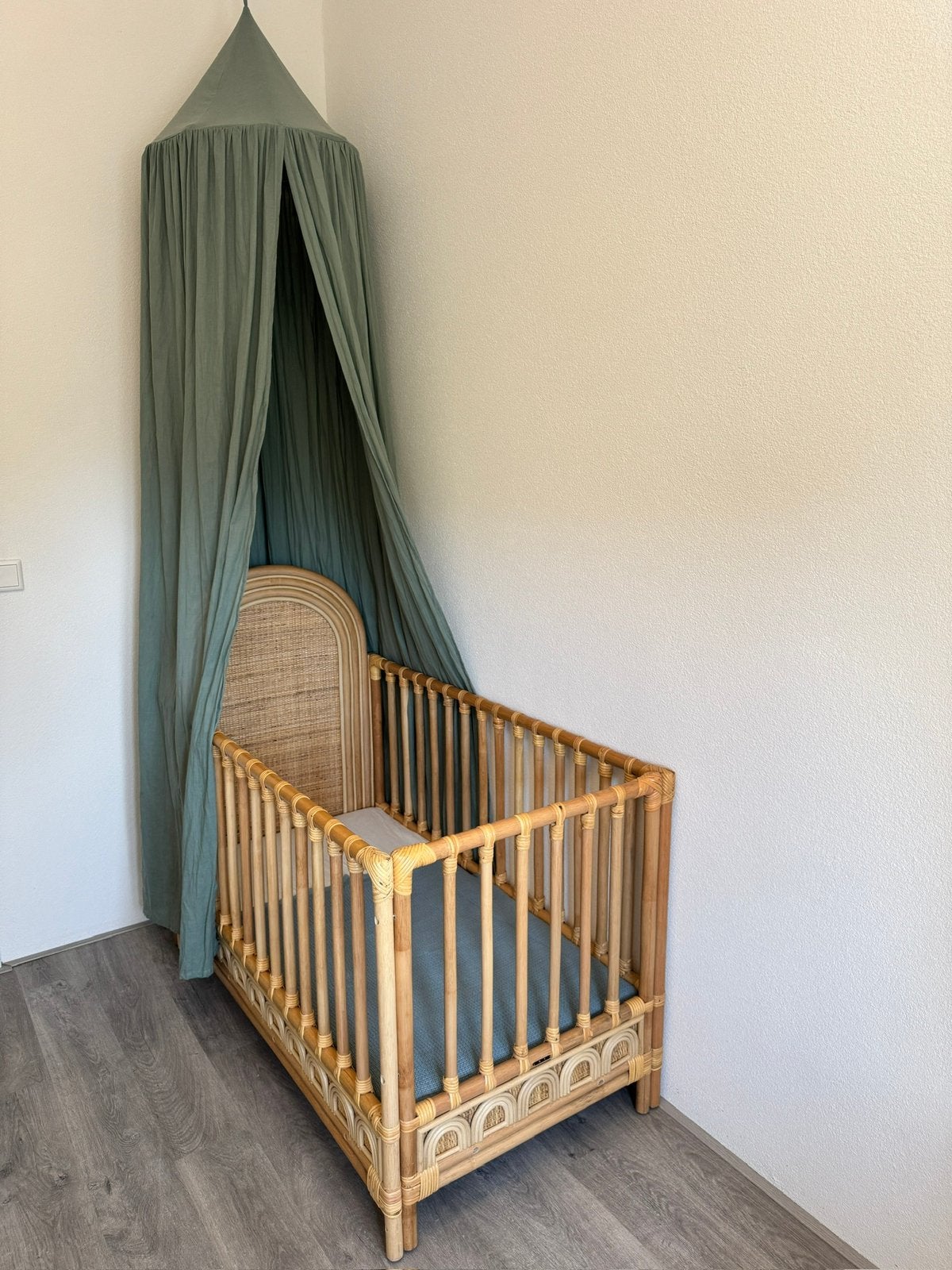 Vintage Rotan ledikant, Ophalen, Zo goed als nieuw, Minder dan 140 cm, Matras