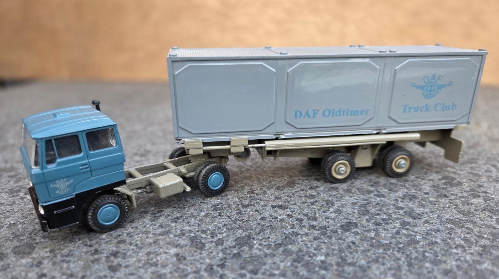 Lion toys daf  2800, Hobby en Vrije tijd, Ophalen of Verzenden, Zo goed als nieuw, Bus of Vrachtwagen, Lion Toys