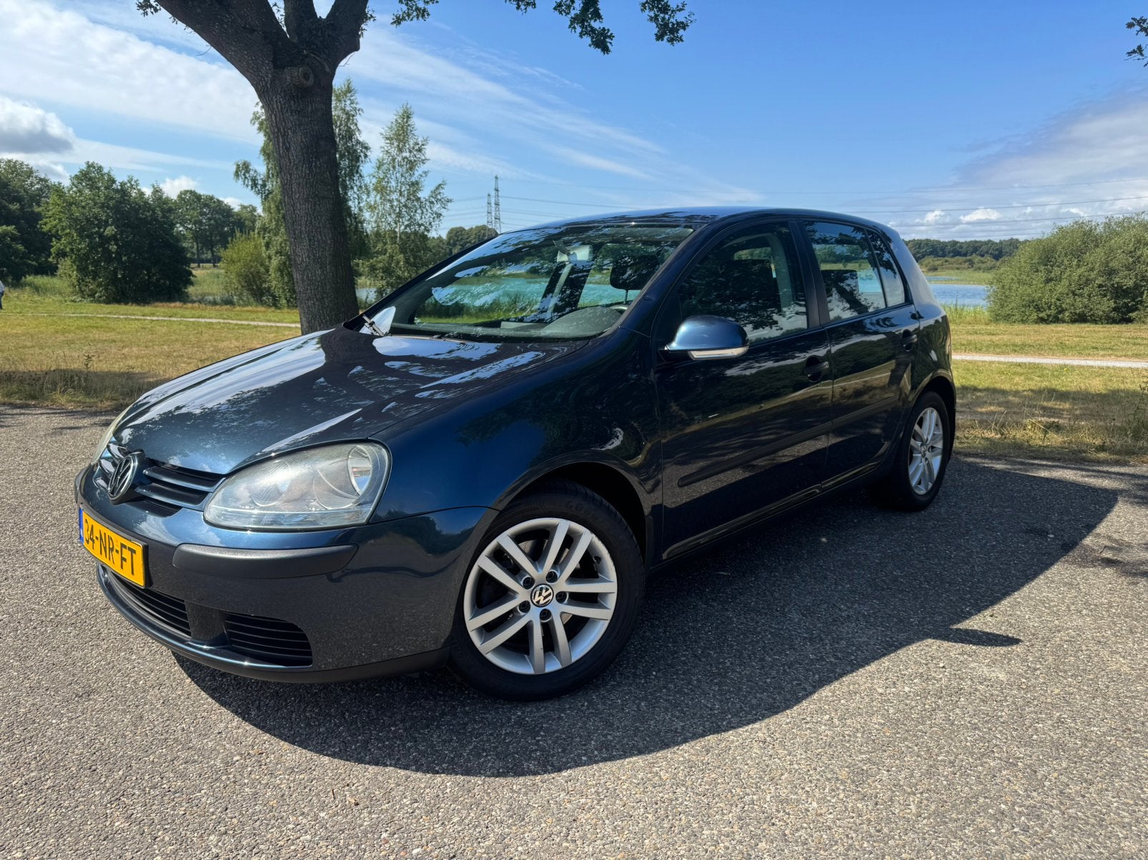Volkswagen Golf 1.4 FSI NAP APK/NW ONDERHOUD/NW BANDEN AIRCO, Voorwielaandrijving, Stof, 4 cilinders, Blauw