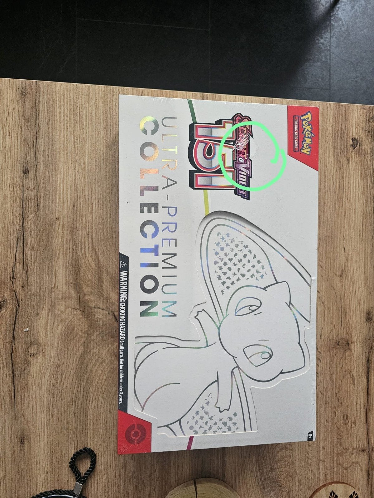 Pokémon 151 Ultra-Premium Collection (UPC) - Mew, Ophalen, Nieuw, Overige typen