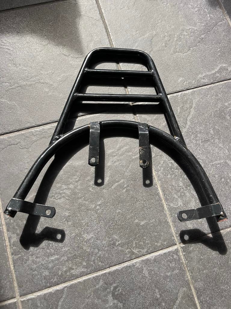 Zwart bagagerek voor scooter of motor, Ophalen of Verzenden, Gebruikt