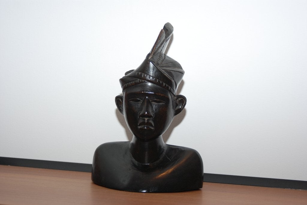 Indonesisch borstbeeld, Hout, Indonesië, Gesigneerd, 27 cm
