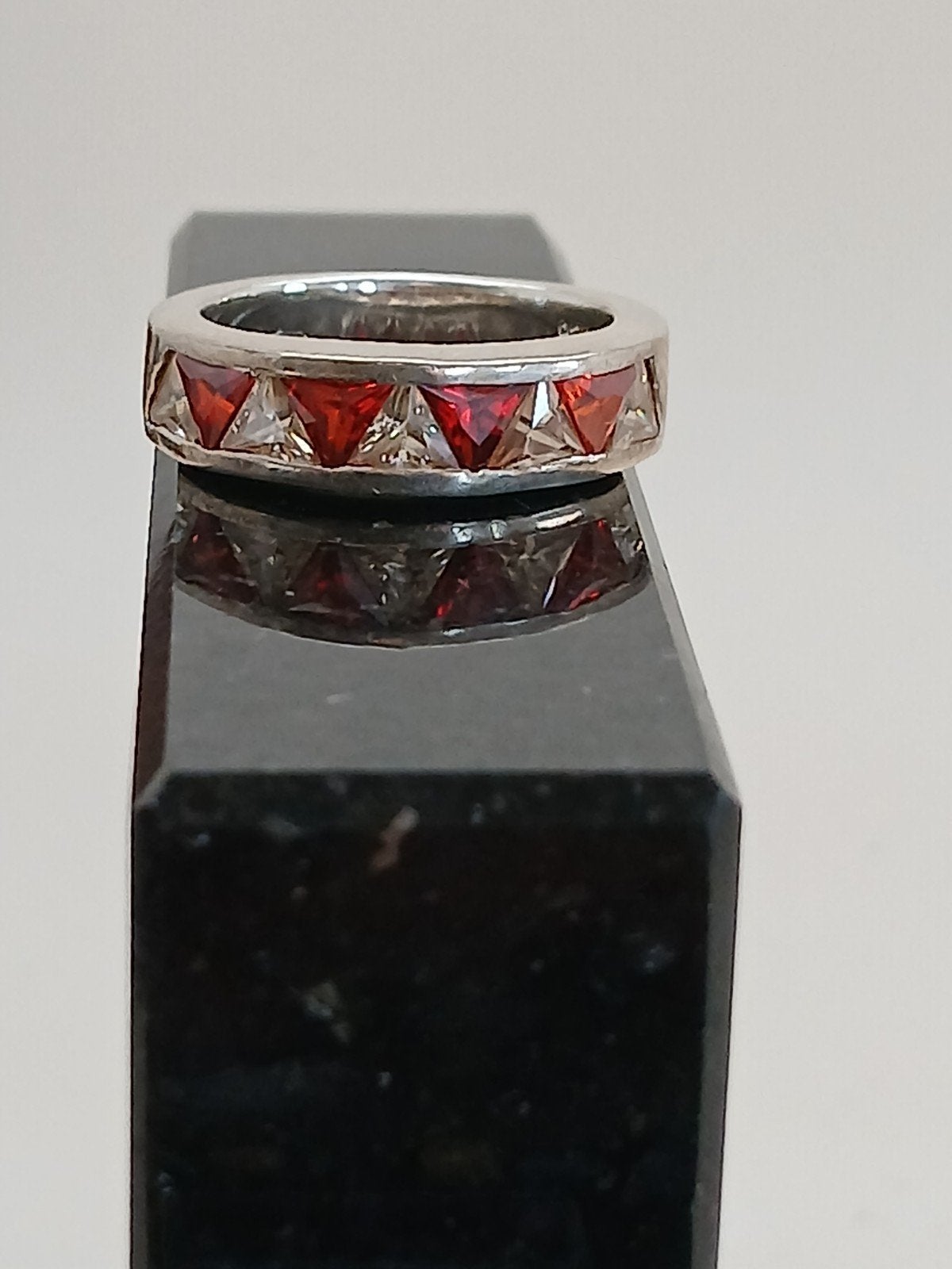 Zilveren ring 925 met zirconia steentjes - Maat 17.2, Met kristal, Ophalen of Verzenden, Zo goed als nieuw, 17 tot 18
