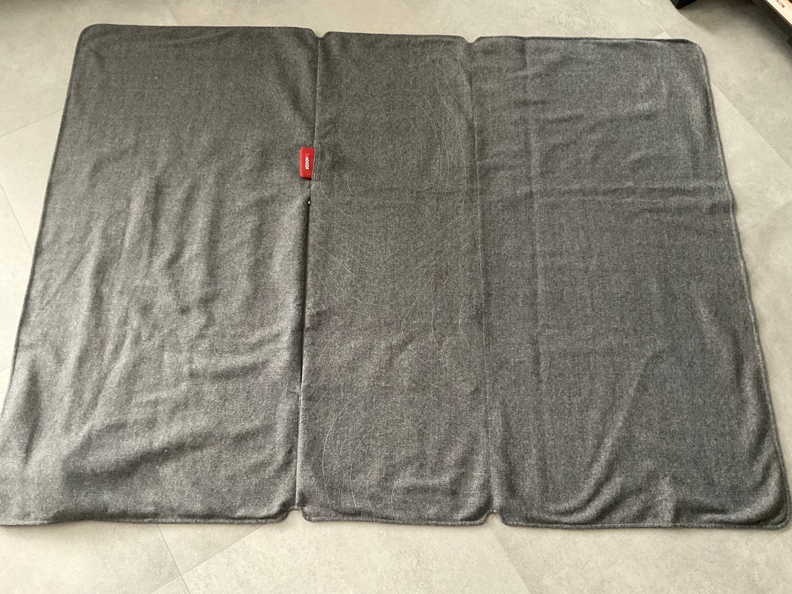 Stoov Huge Hug Original Grijs 135x180cm met Extra Grote Accu, Ophalen of Verzenden, Zo goed als nieuw, Grijs, Textiel