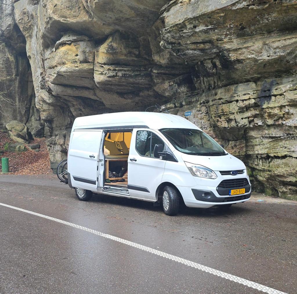 Ford Transit Custom Stealth Camper, Caravans en Kamperen, Campers, Chemisch toilet, Dakluik, Ford, Tot en met 2