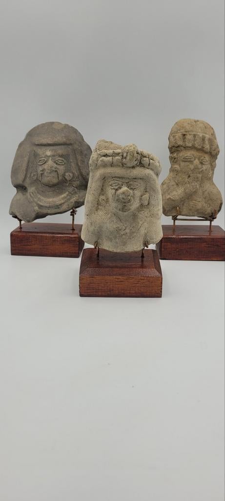 3 Precolumbiaanse Terracotta Hoofdjes - Tumaco, Ecuador, Antiek en Kunst, Kunst | Niet-Westerse kunst, Ophalen