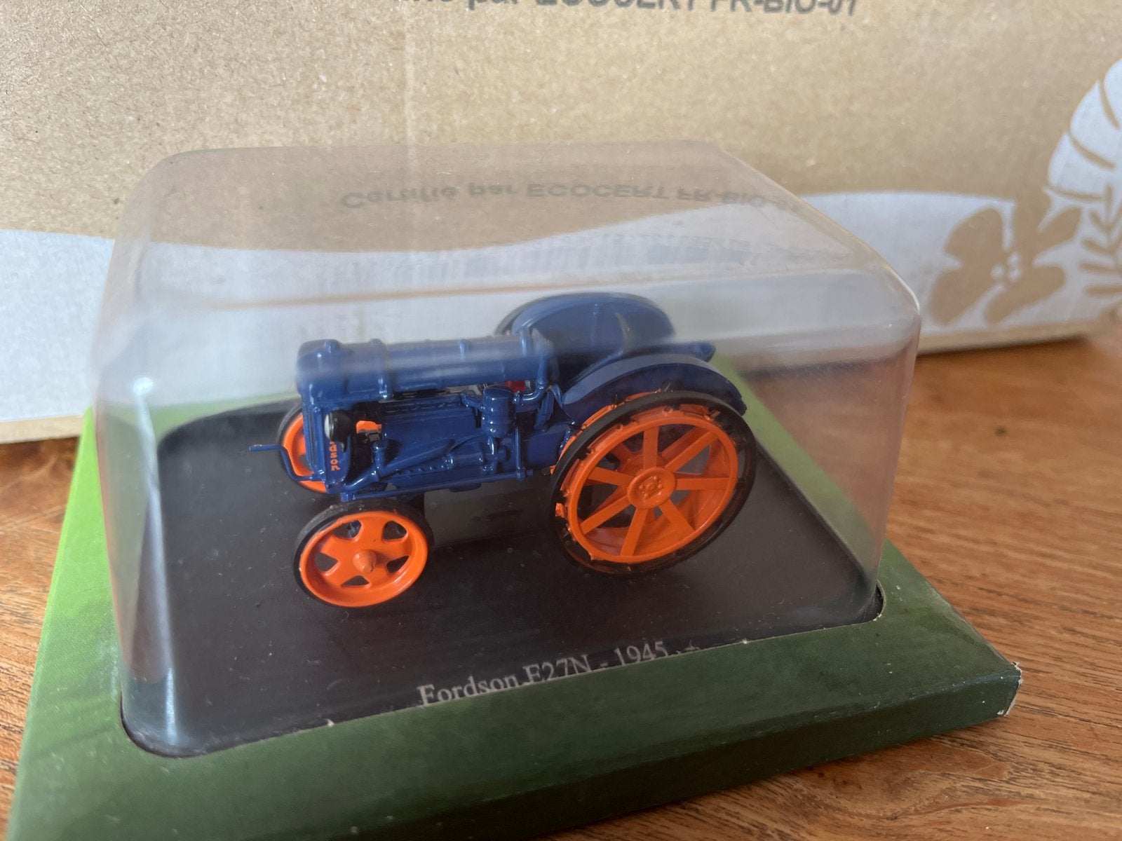 Fordson F27N - 1945 model tractor, Ophalen of Verzenden, Zo goed als nieuw, Tractor of Landbouw, Overige merken