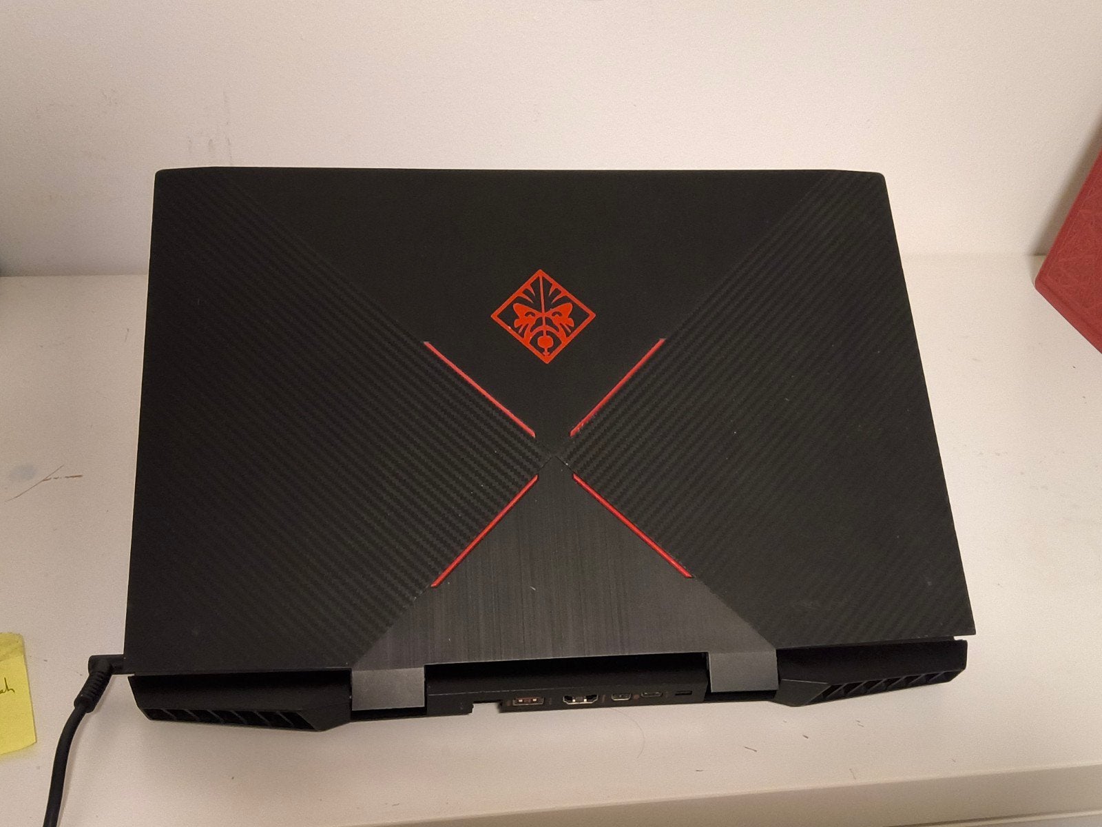 Omen HP laptop 15-dc0850nd batterij is slecht moet aan lader, Ophalen of Verzenden, 15 inch, 2 tot 3 Ghz, HDD