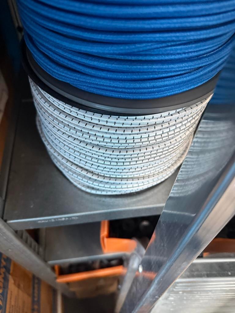 Nieuw Wit/Zwart Elastiek 4mm - 100 Meter, Ophalen of Verzenden, Nieuw, Lint, Band of Elastiek