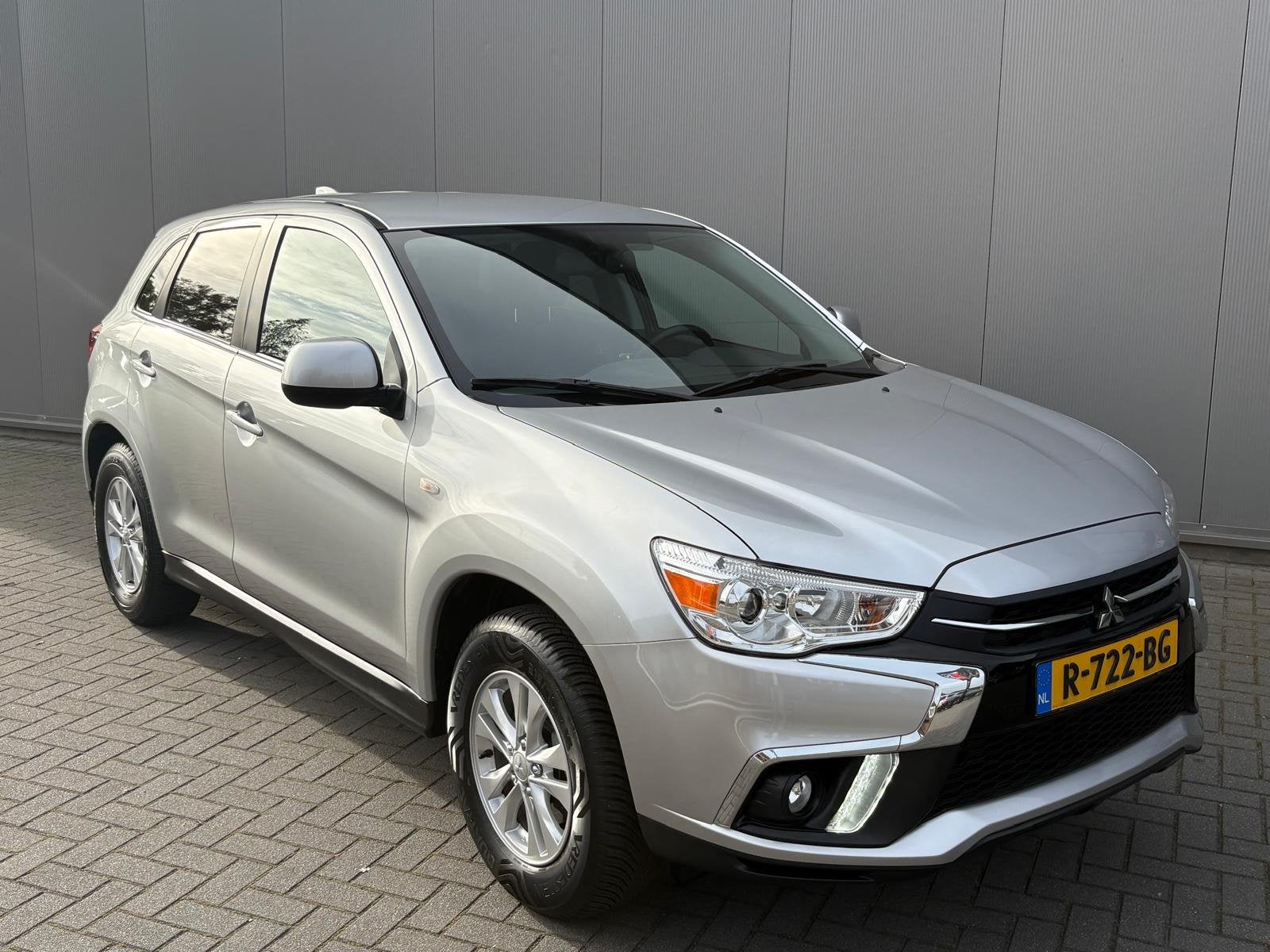 Mitsubishi ASX 1.6 Cleartec Intense Navigatie/Camera/Carplay, Auto's, Voorwielaandrijving, Stof, Gebruikt, Euro 6