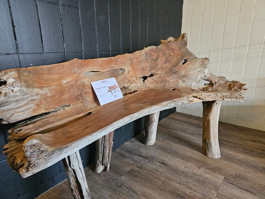 Massief tuinbankje worteltaek, Nieuw, Info@homefriesland.nl, Kelvinstraat 6 8912BA, Hout
