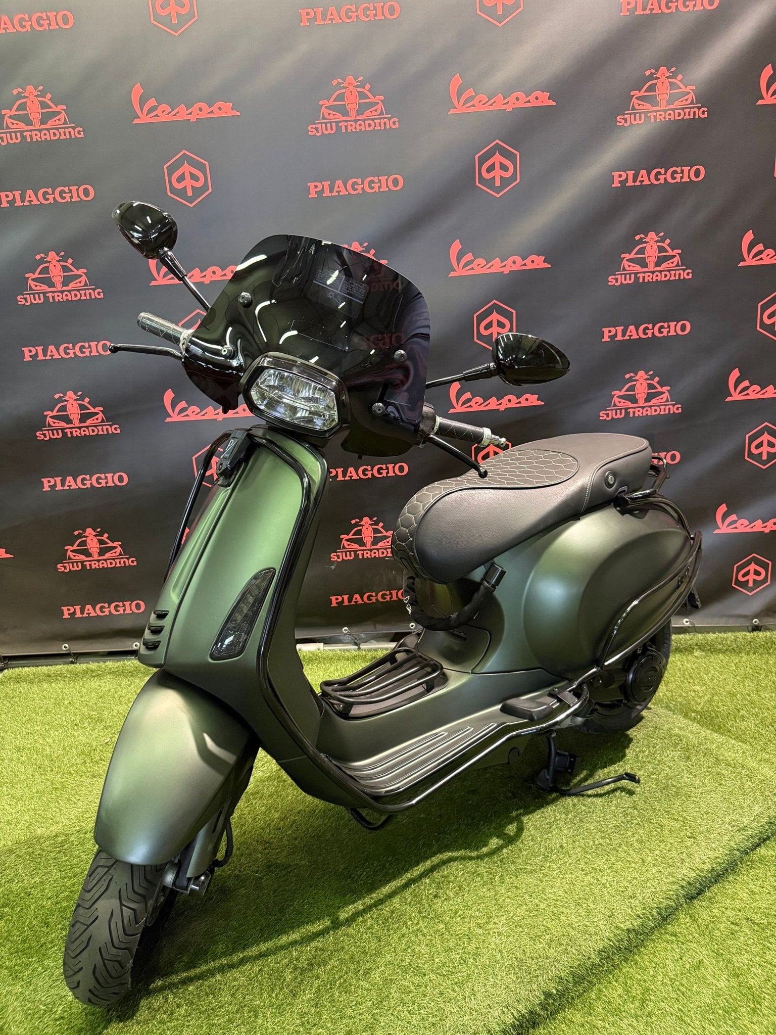 Vespa Sprint 2018 Brom! Candy Cobra Green / RS Zadel / Garan, Fietsen en Brommers, -, -, Ophalen of Verzenden, -