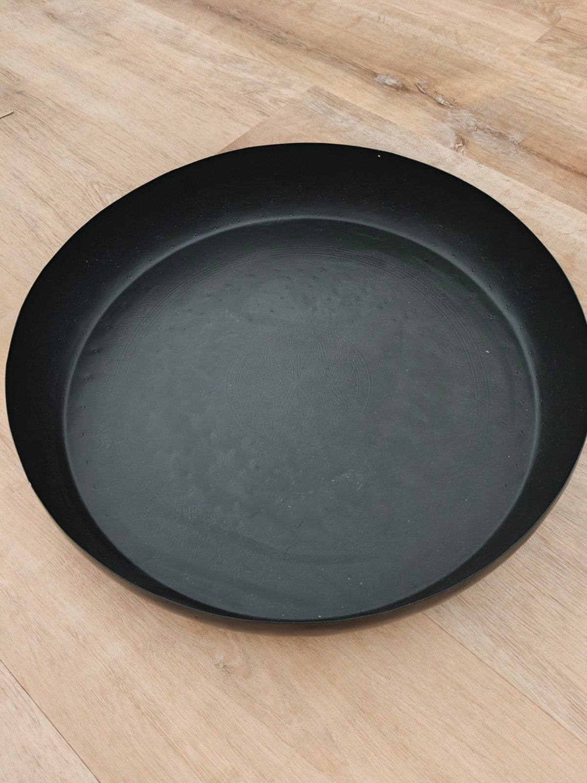 Groot zwart dienblad, be pure home, Ophalen, Rond, Zo goed als nieuw, Dienblad