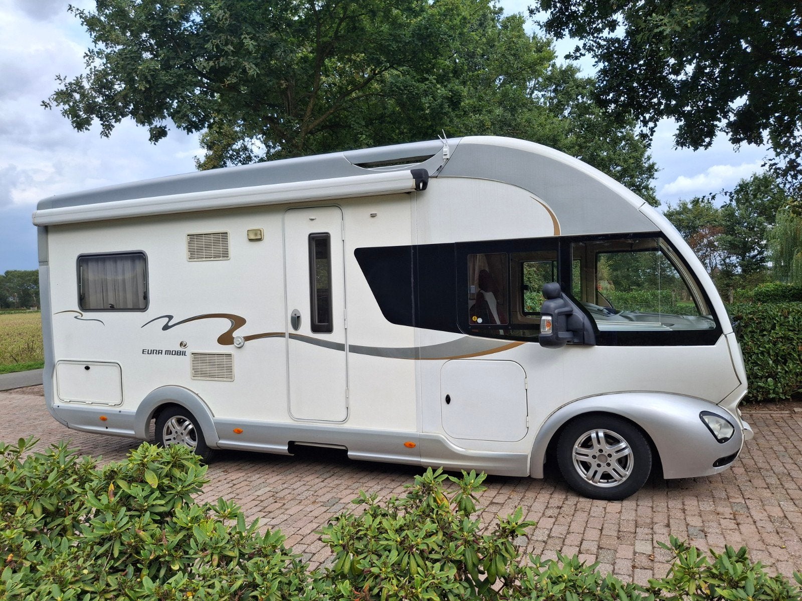 "prachtige euramobil bj 2009 2x vastbed airco", Integraal, Ringverwarming, Fiat, 6 tot 7 meter