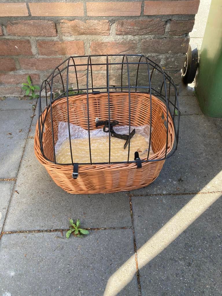 Stuurmandje voor poes of hond, Ophalen, Zo goed als nieuw