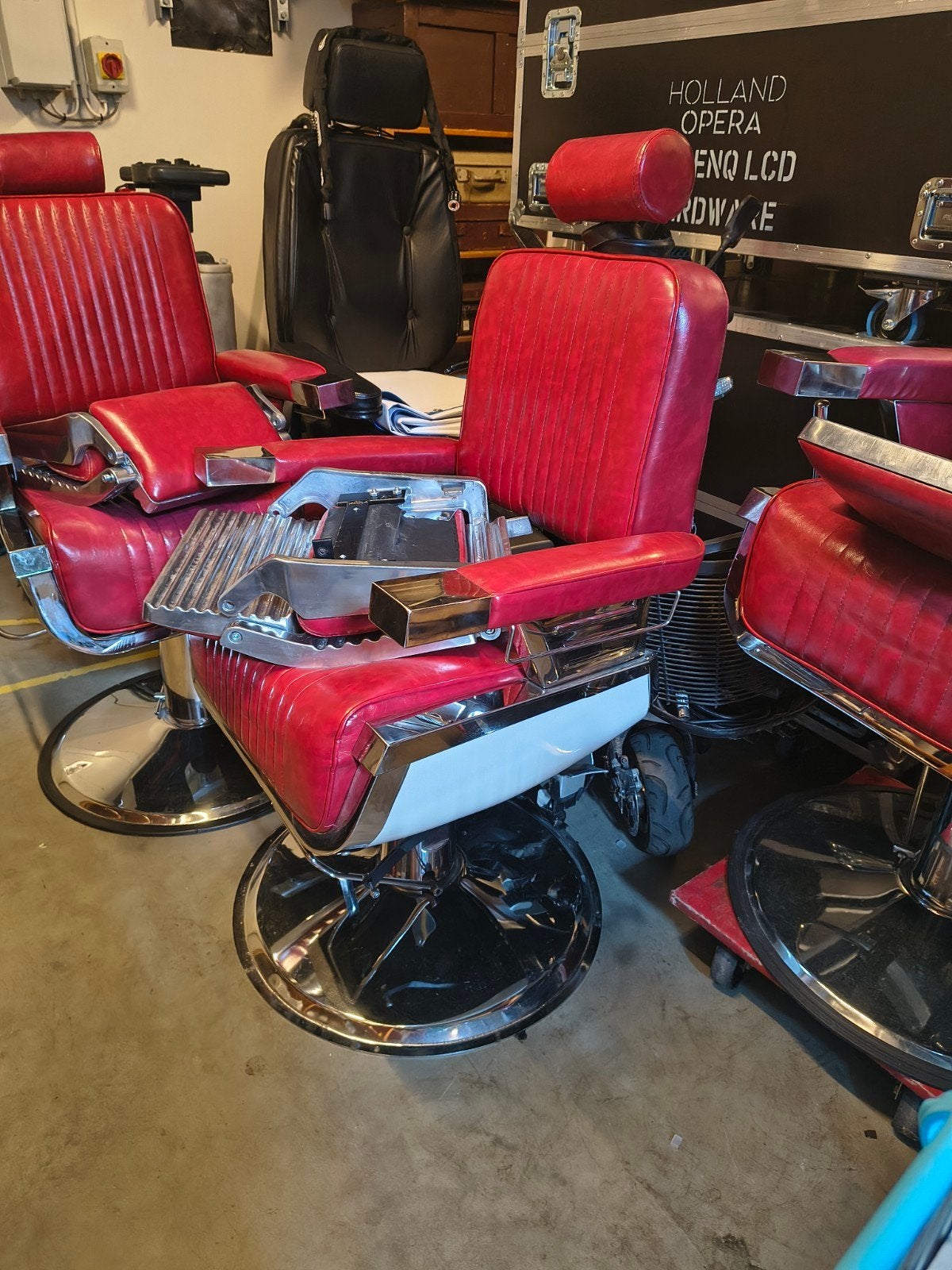 3x Vintage kappersstoel / barbierstoel - Rood leer en chroom, Ophalen, Gebruikt, Drie, Vintage, Klassiek, Industrieel
