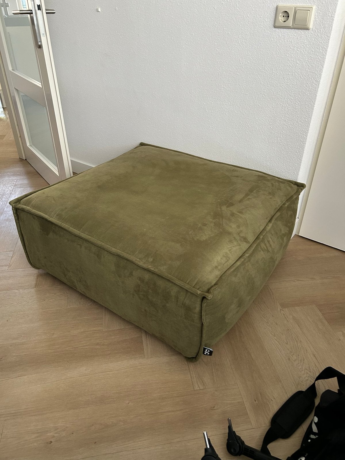 Goossens poef 100x90x40 cm - Microvezel stof, Ophalen, 100 tot 125 cm, Zo goed als nieuw, 75 tot 100 cm