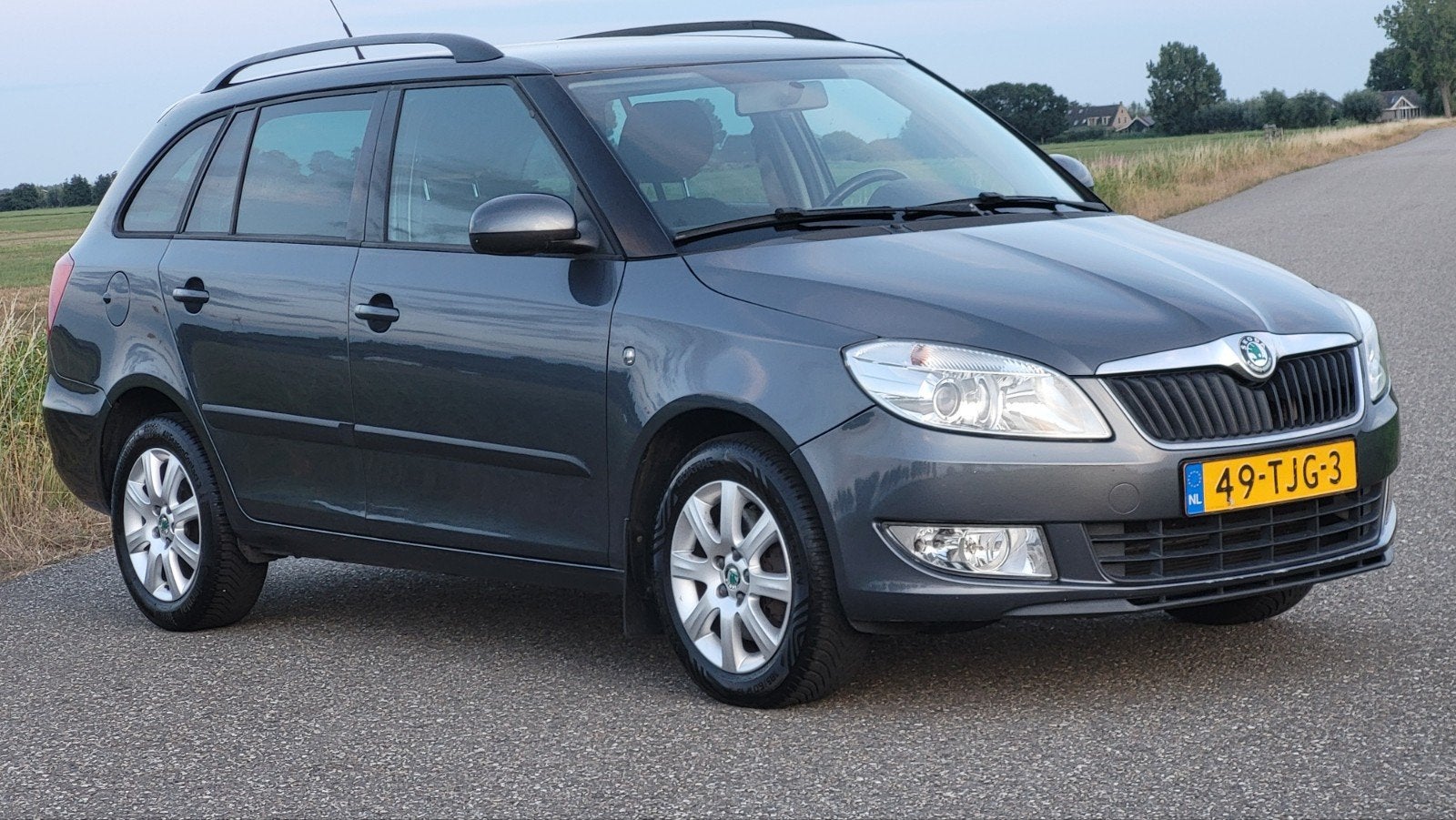 Skoda Fabia 1.2 TSI 77KW Combi 2012 Trekhaak Lm Org Nl, Voorwielaandrijving, Stof, 40 €/maand, 4 cilinders