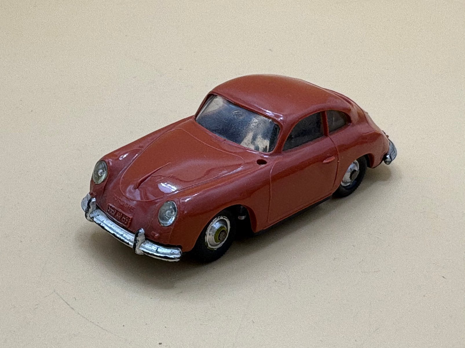 Porsche Carrera 1600 1:43 Norev (plastic), Ophalen of Verzenden, Gebruikt, Auto, Norev
