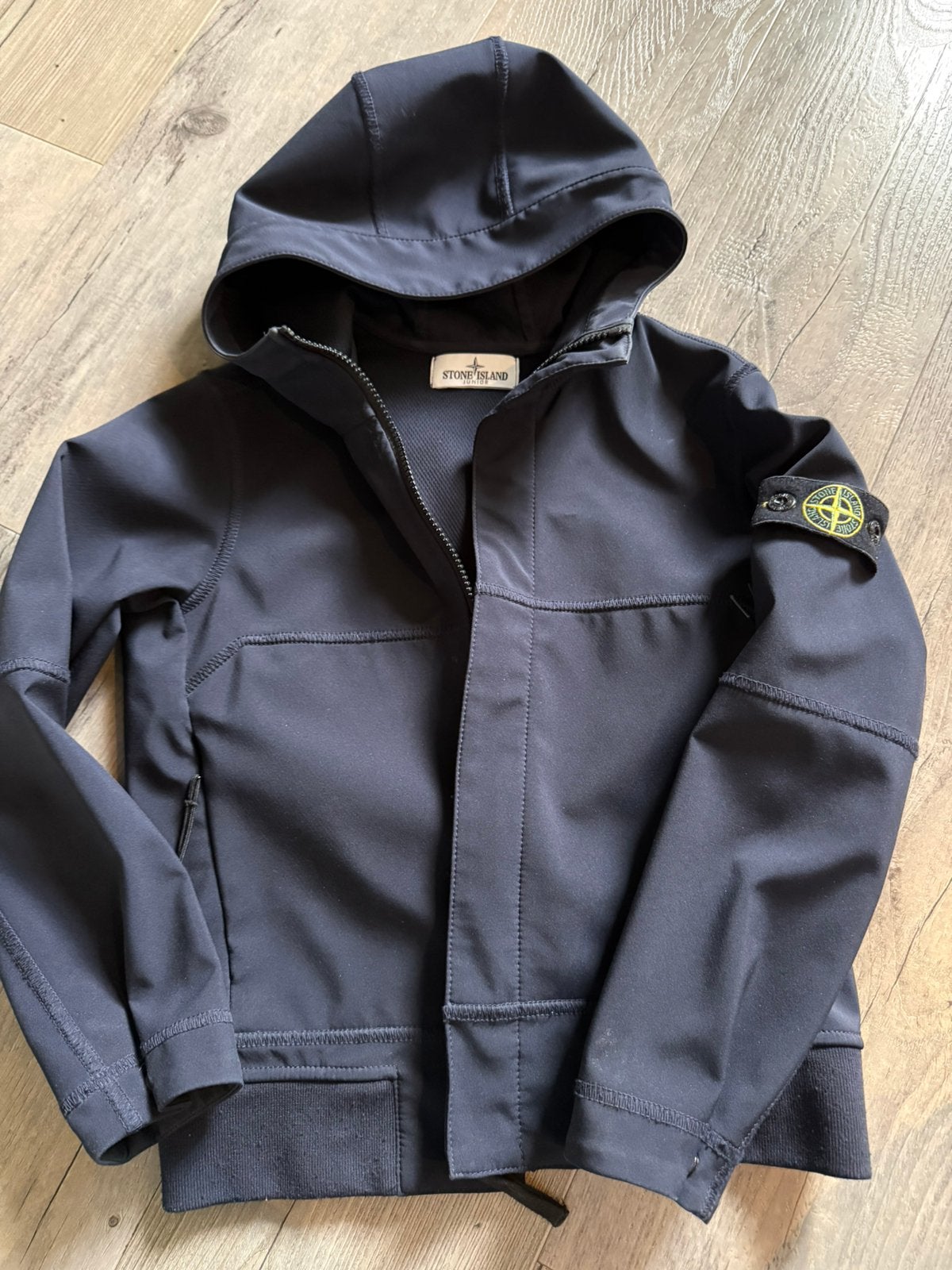 STONE ISLAND junior, Ophalen of Verzenden, Zo goed als nieuw, Jongen, Jas