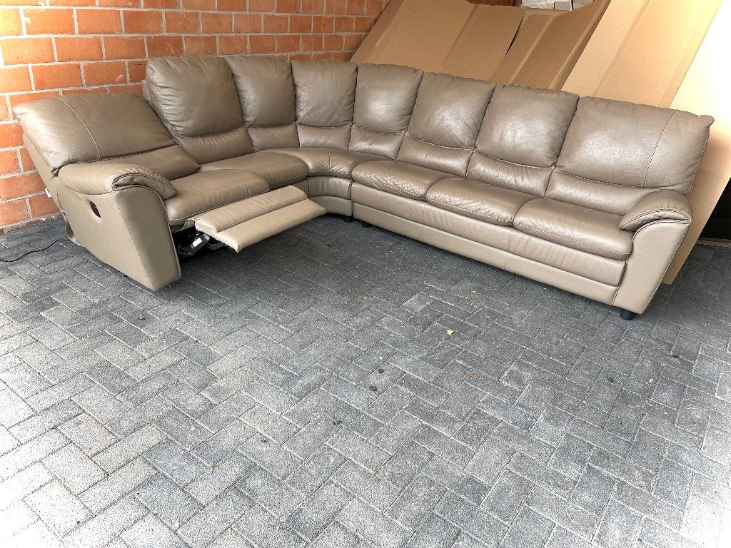 Leder hoeksalon met relax / NIEUWSTAAT, Ophalen, 250 tot 300 cm, Zo goed als nieuw, Leer