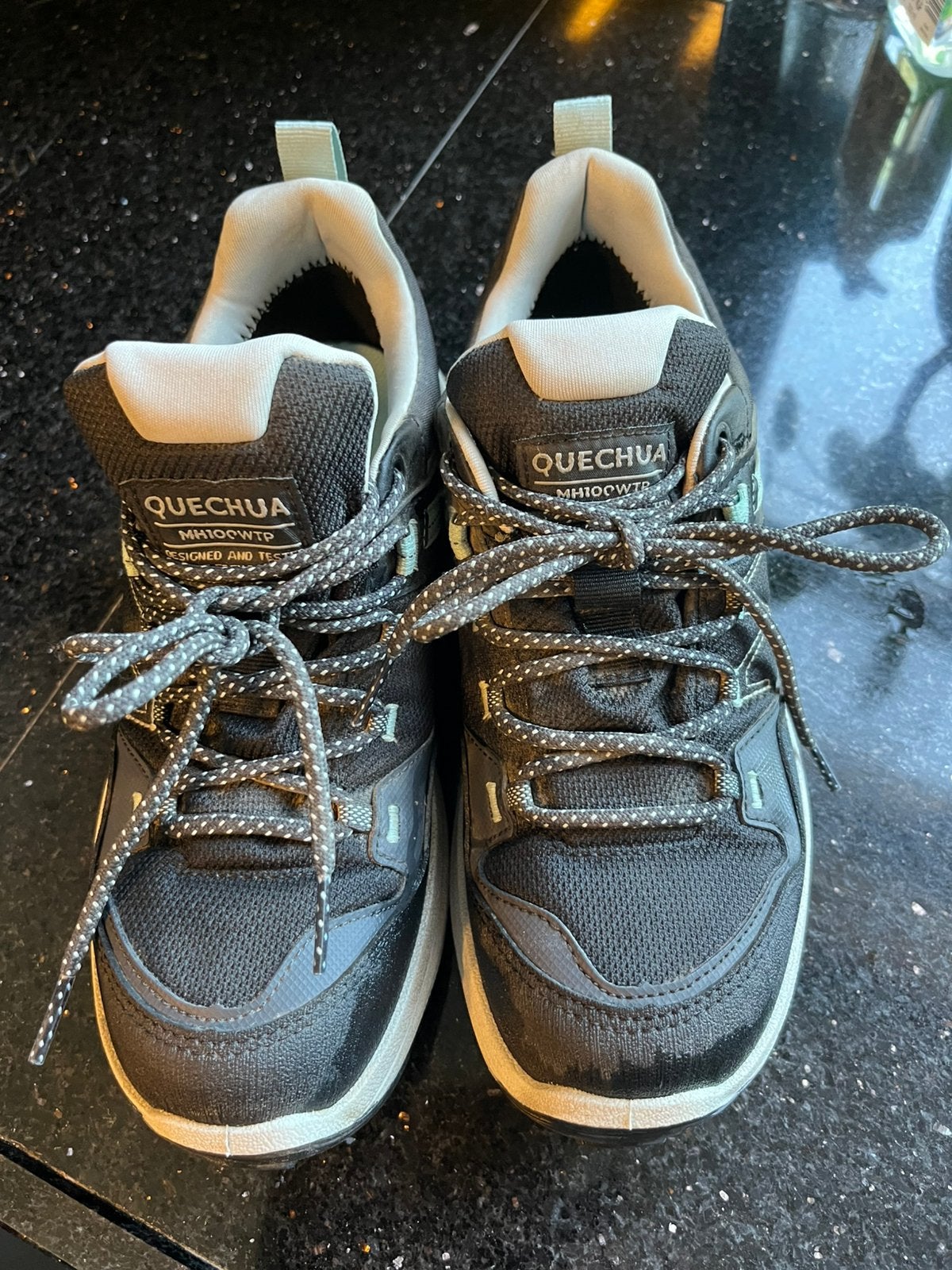 Wandelschoen Quecha, Ophalen, Zwart, Zo goed als nieuw, Wandelschoenen of Bergschoenen