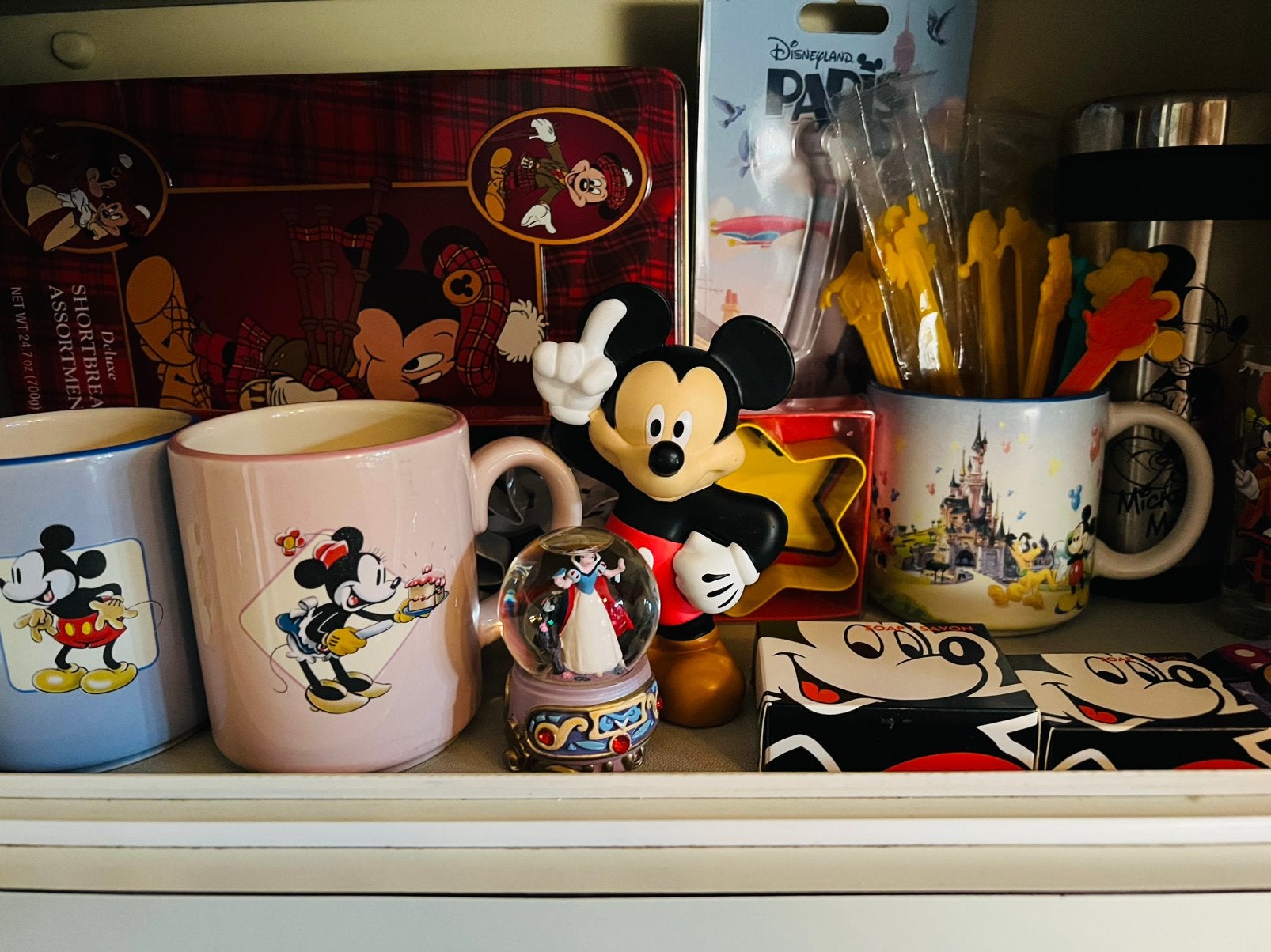 Disney souveniertjes disneyland allerlei, Ophalen of Verzenden, Overige figuren, Zo goed als nieuw