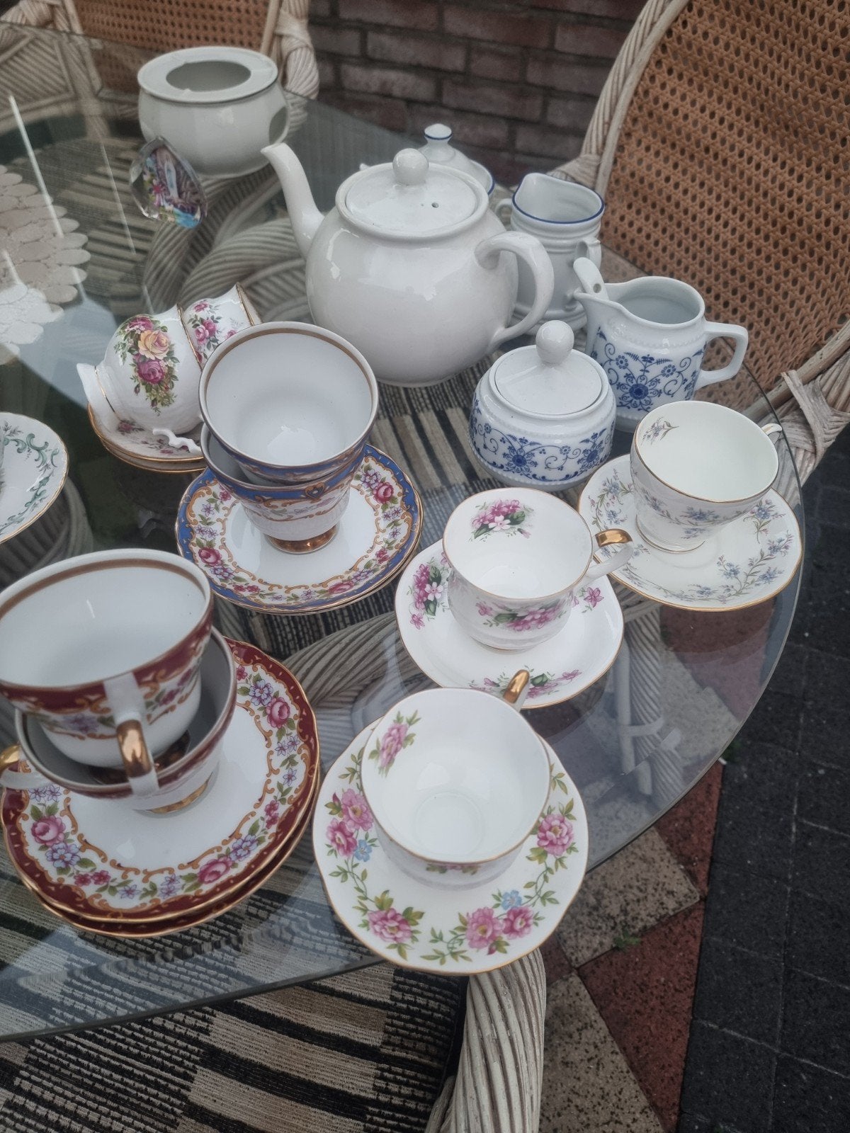 Royal albert, Ophalen
