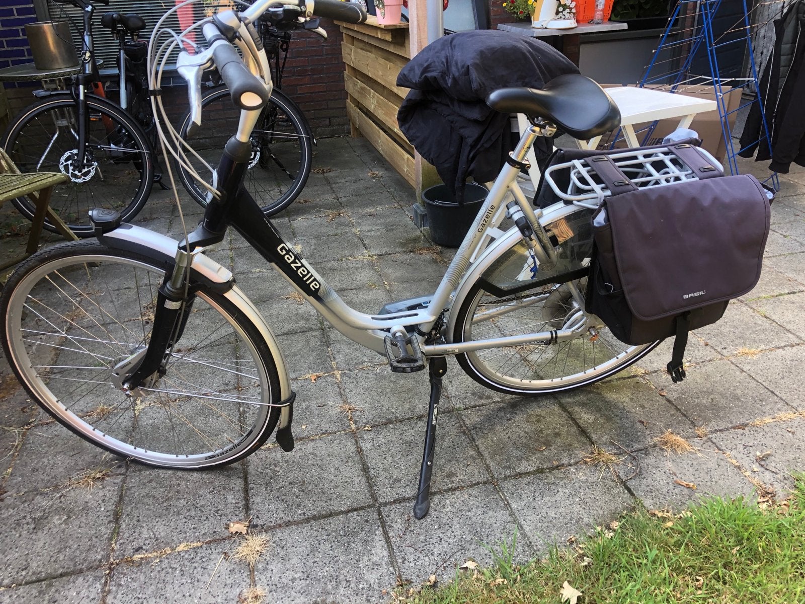 Gazelle damesfiets met lage instap en fietstassen, Fietsen en Brommers, Ophalen, Velgrem, 50 tot 53 cm, Gazelle