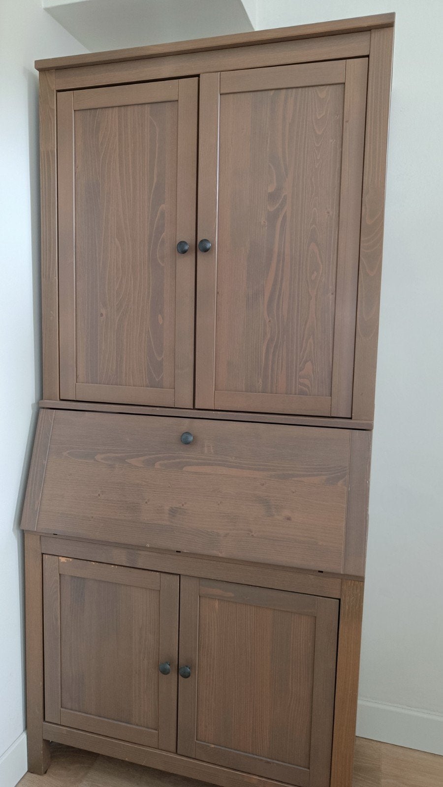 Hemnes Houten kast met bureaufunctie - Donkerbruin, Ophalen, Gebruikt, Hemnes, Met deur(en)