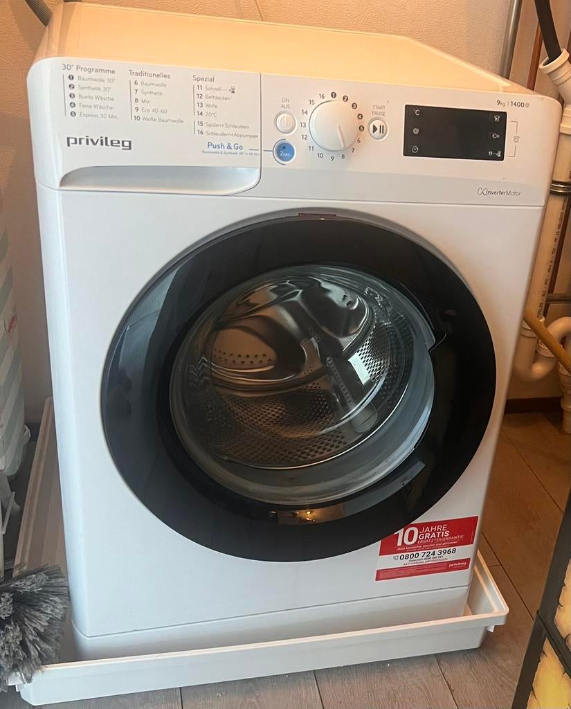 Privileg wasmachine met lekbak, Ophalen, 1200 tot 1600 toeren, Gebruikt, 8 tot 10 kg