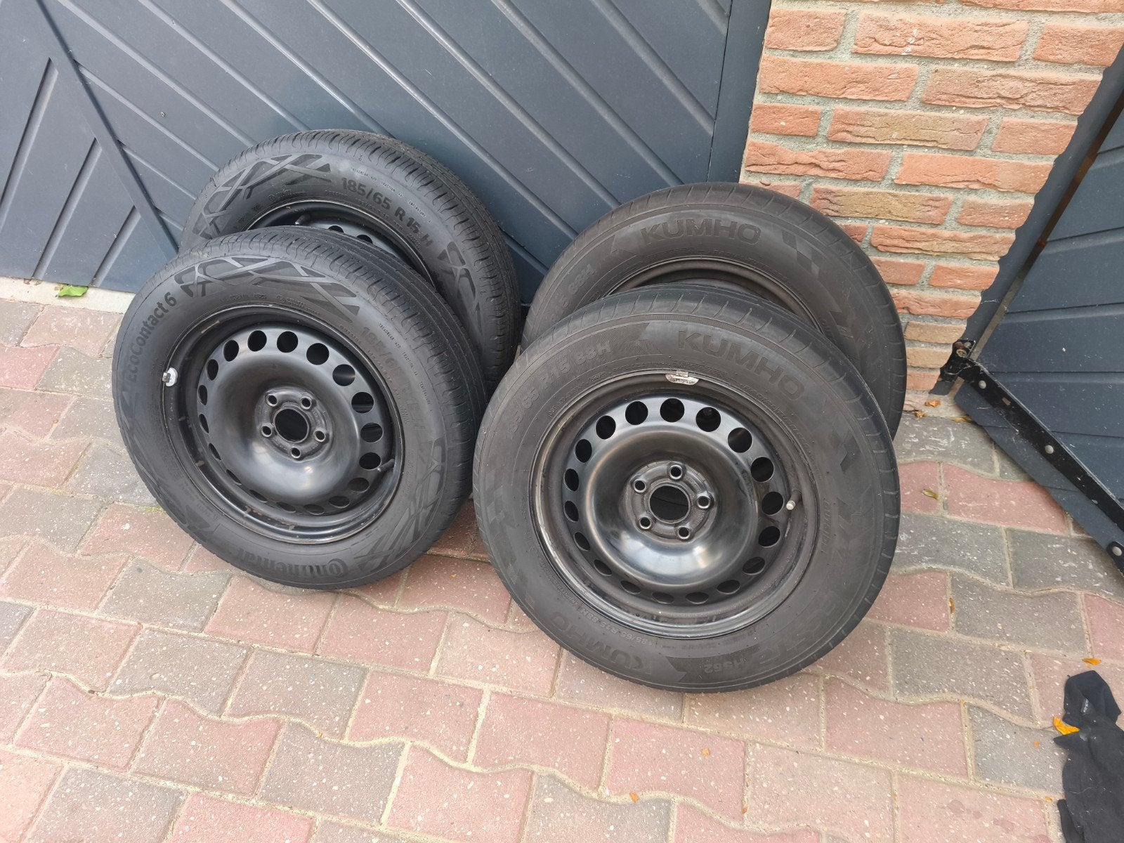 185/65 R15 banden op stalen velgen 5x100, Ophalen, Gebruikt, 15 inch, Banden en Velgen