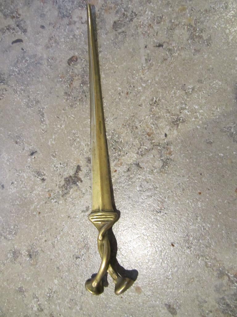 brieven opener  / koper ( van vroeger ), Ophalen