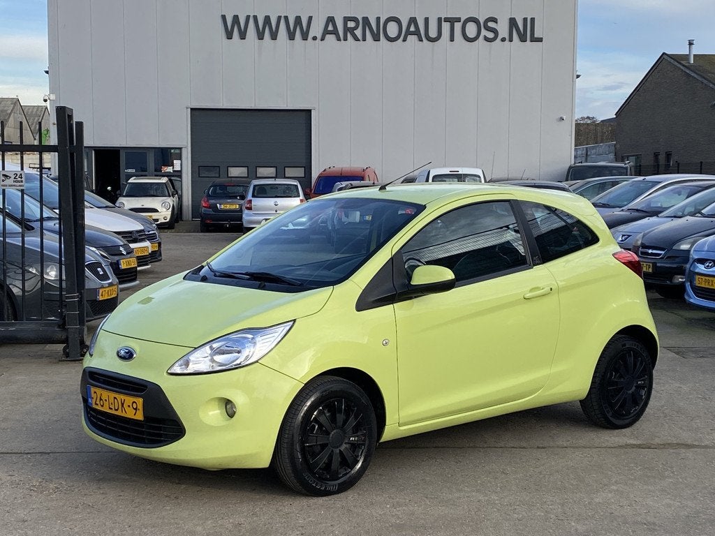 Ford Ka 1.2 Titanium, AIRCO, LEDER INTERIEUR, ELEK-RAMEN, RA, Voorwielaandrijving, Gebruikt, 4 cilinders, 4 stoelen