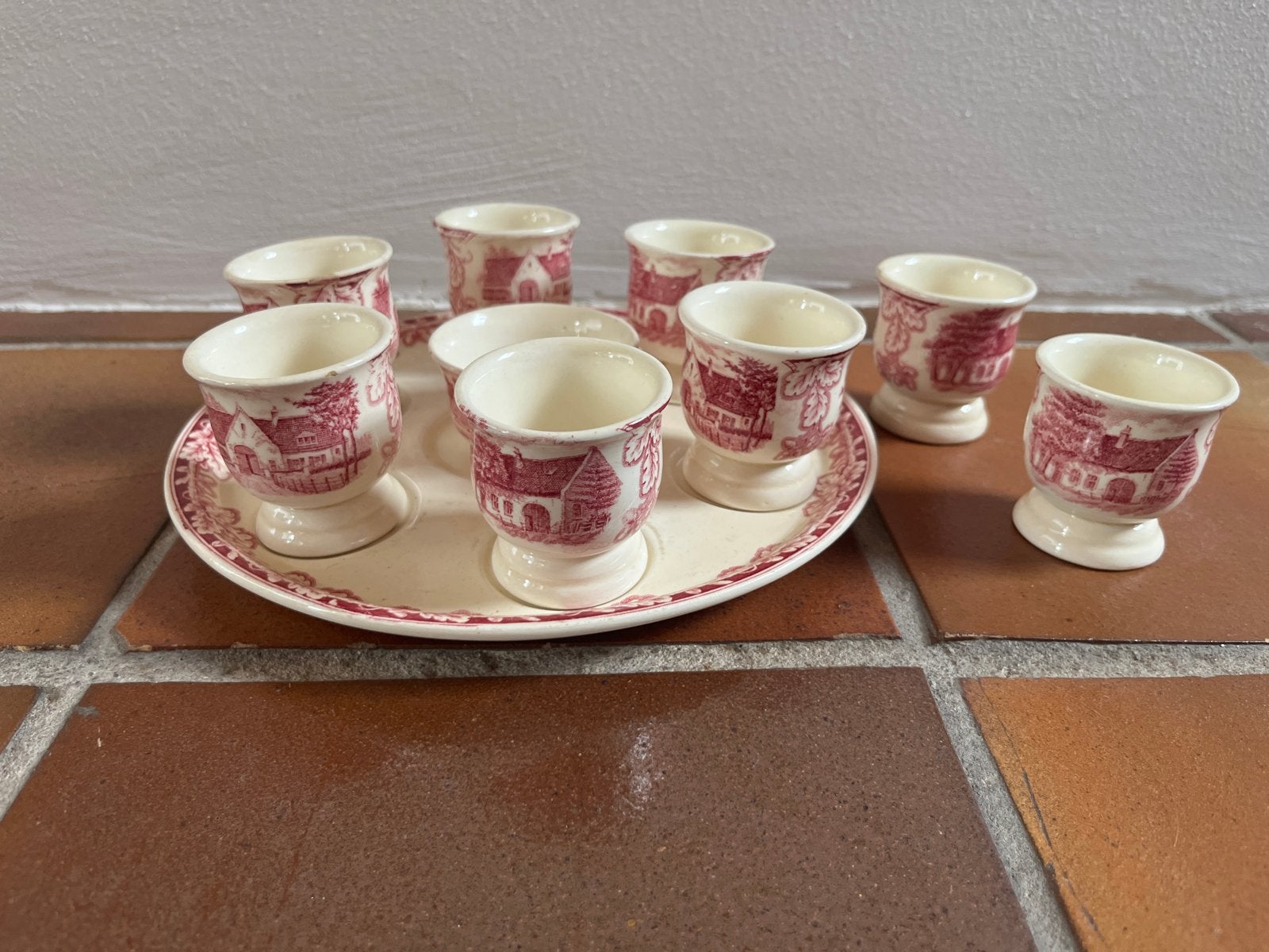 Antieke Eierdopset Boerenhoeve Rood – S.C. Maastricht, Ophalen