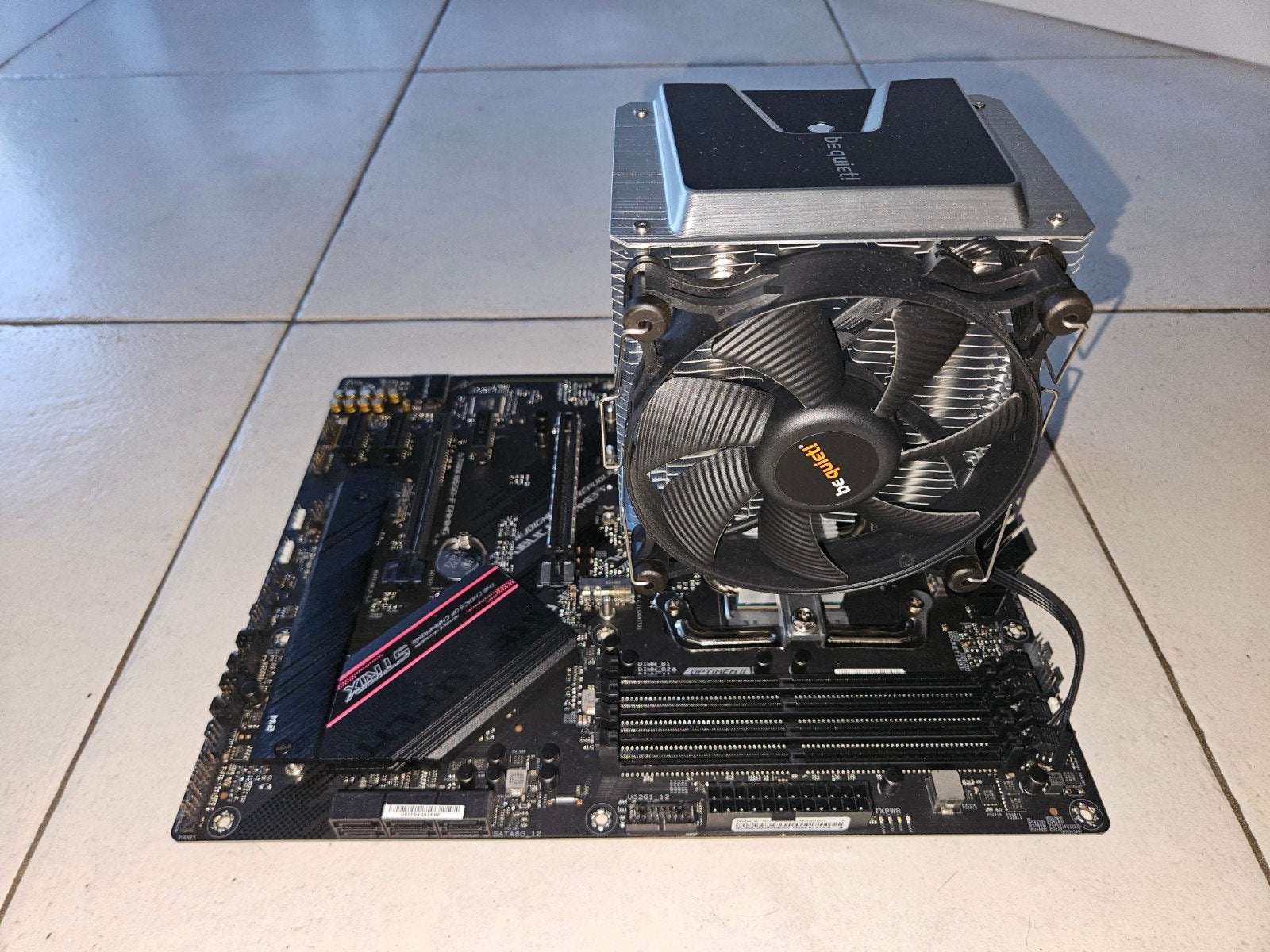 ROG Strix B550-F / AMD RYZEN 7 / koeling en voeding, Computers en Software, Moederborden, Ophalen, DDR4
