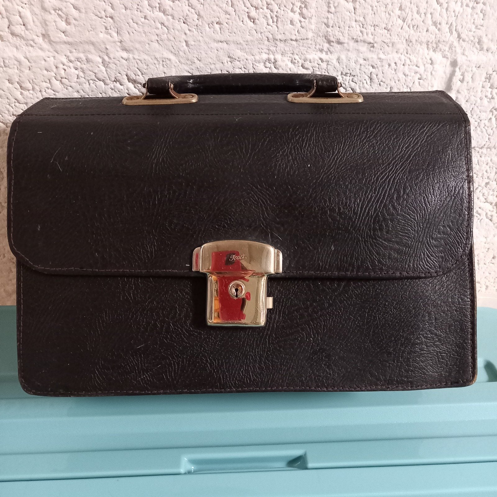 VINTAGE DOKTERSTAS IVOLI

1950/1970, Ophalen of Verzenden
