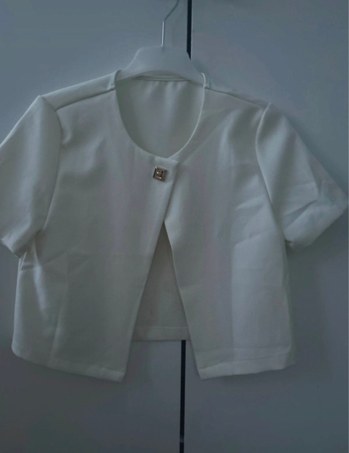 Witte Cropped Bolero Dames | Chic, Ophalen of Verzenden, Nieuw, Maat 36 (S), Wit