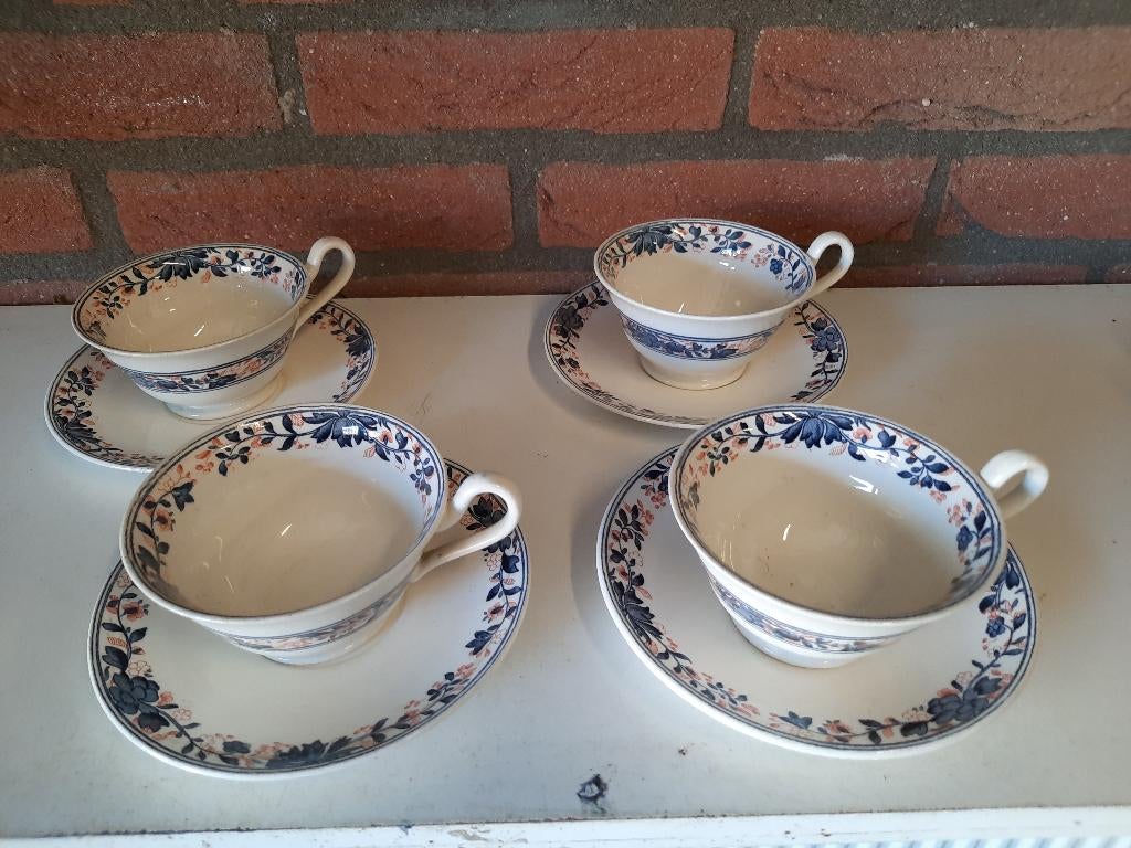 Wedgwood Etruria England  4x kop & schotel Engels porselein, Antiek en Kunst, Antiek | Servies los, Ophalen