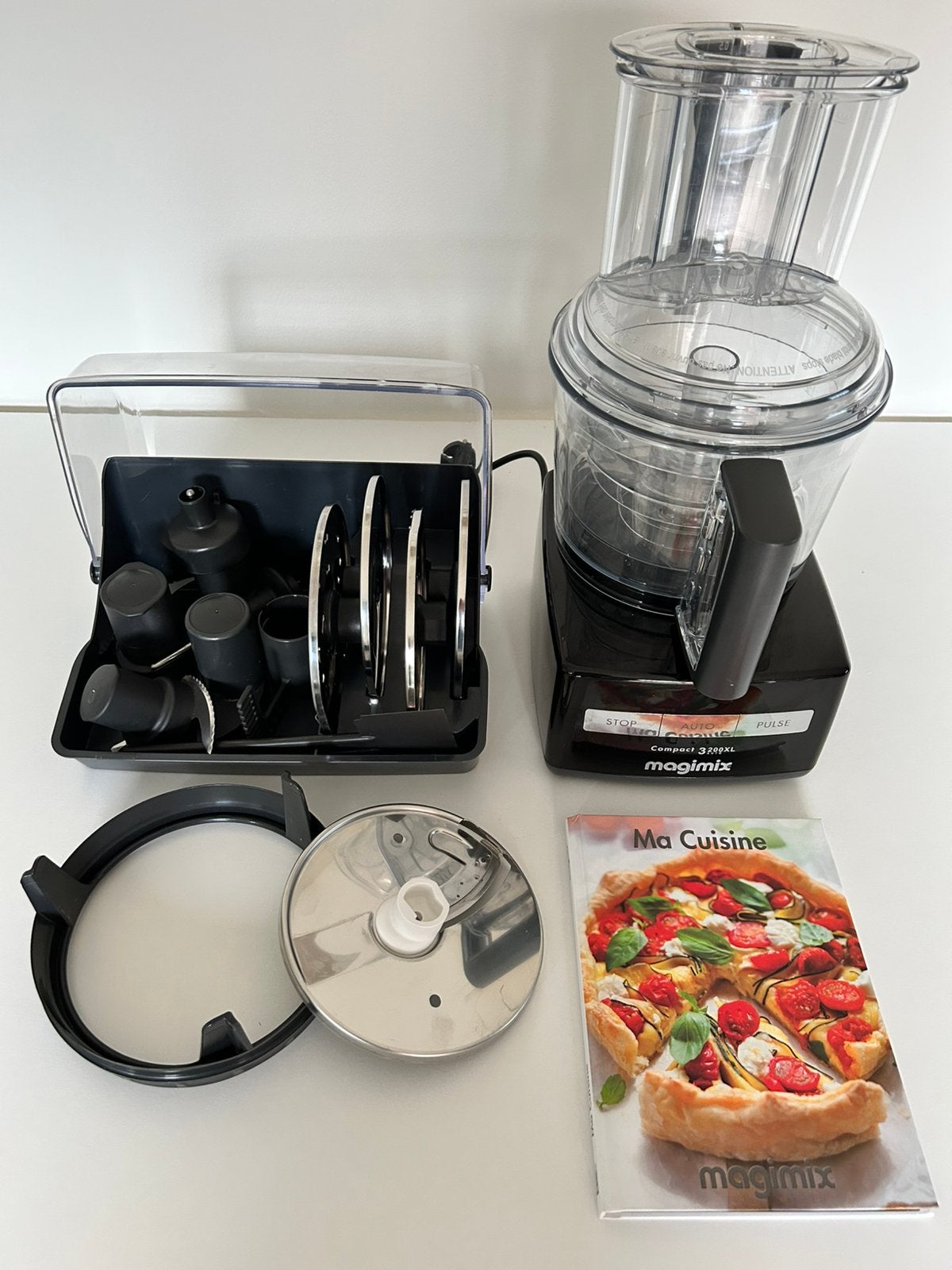 Magimix Compact 3200 XL Foodprocessor, 2 tot 3 liter, Ophalen, Zo goed als nieuw, 3 snelheden of meer