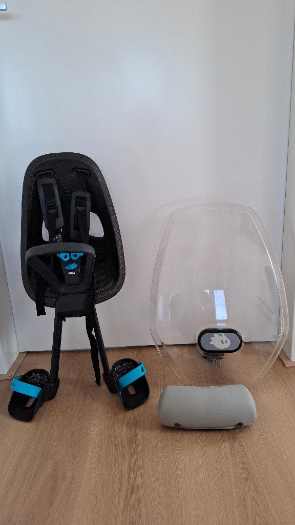 Fietsstoeltje Yepp Thule, Ophalen, Voetsteuntjes, Zo goed als nieuw, Thule