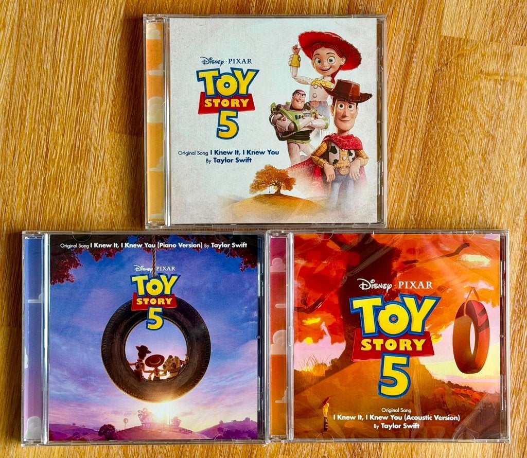Foto 2 van Taylor Swift, Toy Story 5, Set van 3 CD's, Limited Edition!