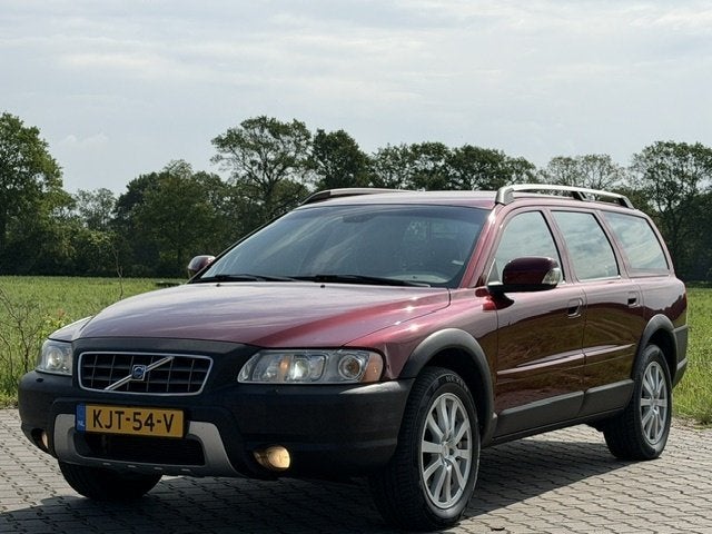 Volvo XC70 2.5T AWD AUT SUMMUM 228DKM 2007 ADD XENON DE LAAT, Automaat, Beige, XC70, 2521 cc