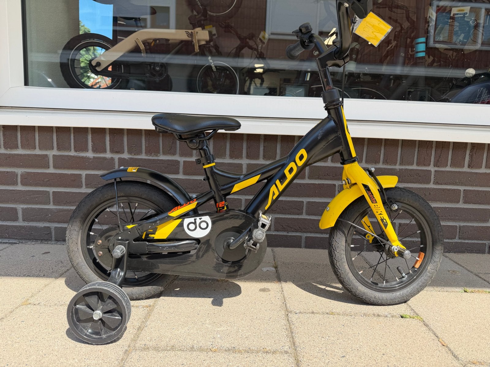 12 inch kinderfietsje - Ideaal voor de eerste fietservaring, Fietsen en Brommers, Fietsen | Kinderfietsjes, Ophalen, Terugtraprem
