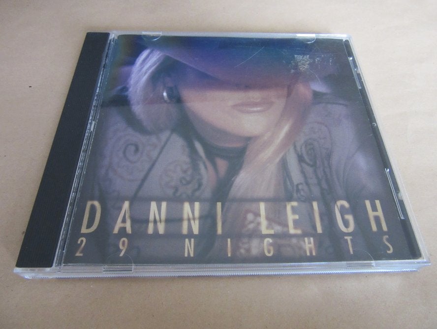 Danni Leigh - 29 nights, Verzenden, Zo goed als nieuw