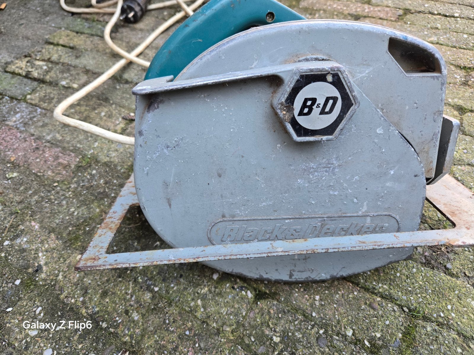 Black & Decker HD1000 Cirkelzaag - 1050W, Doe-het-zelf en Verbouw, Ophalen, Gebruikt, Cirkelzaag, 70 mm of meer