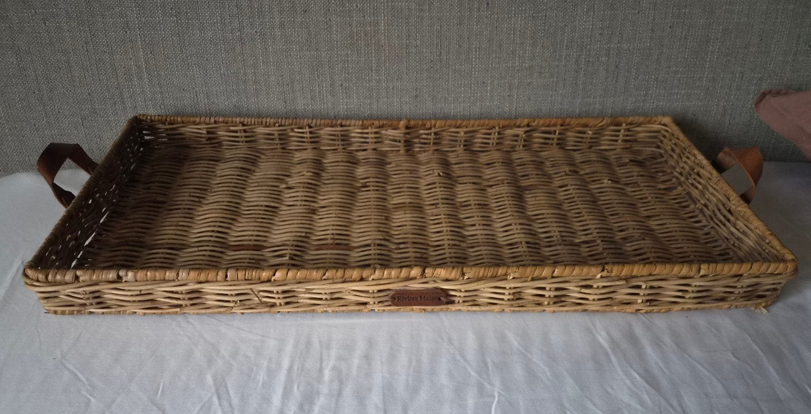 Rivièra Maison Rattan Mand 65x30 cm, Ophalen of Verzenden, Zo goed als nieuw, Rond, Riet