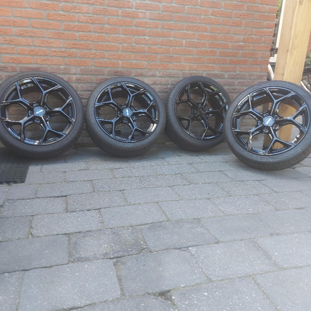 18 inch 5x100 GMP Ultrivity velgen-VW Polo, Ophalen, 18 inch, Gebruikt, Velg(en)