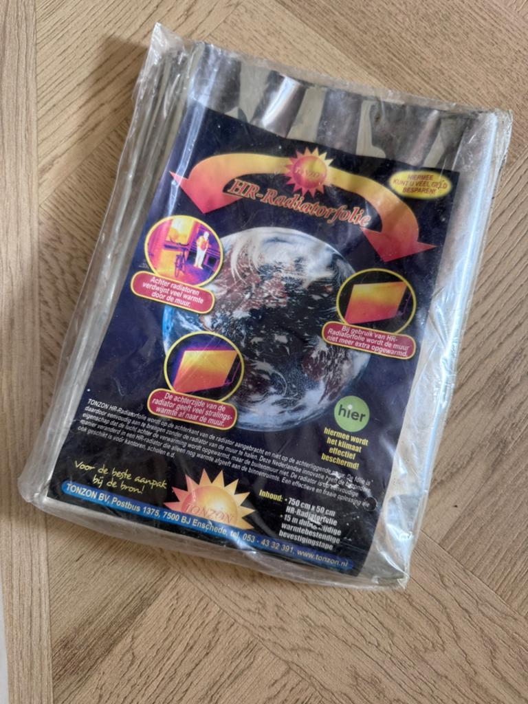 Tonzon Radiatorfolie - 7,5x0,5 (nieuw in pak) + reststukken, Doe-het-zelf en Verbouw, Isolatie en Afdichting, Overige materialen